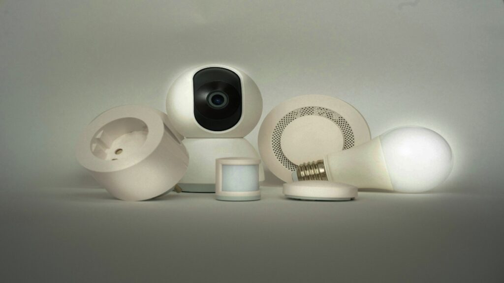 3 Ways Smart Lighting Improves Home Security in 2025 4 3 Ways Smart Lighting Improves Home Security in 2025