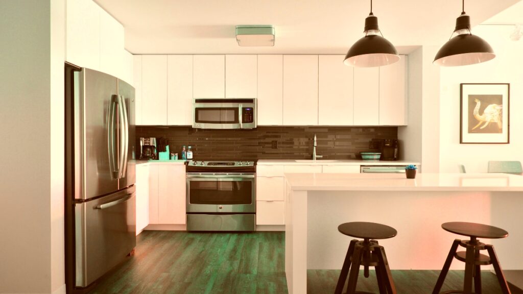 Smart Lighting for Beginners 2025: How to Upgrade Your Home on Any Budget 1 Smart Lighting for Beginners 2025: How to Upgrade Your Home on Any Budget